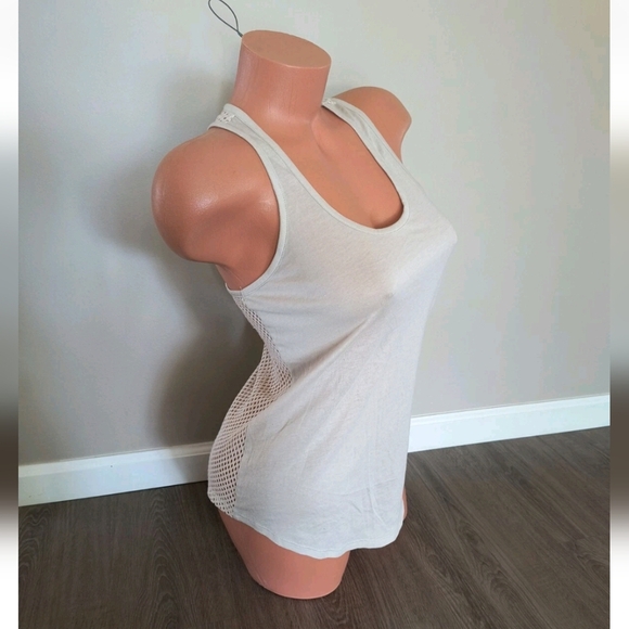 Express Women's Tank Top Racerback Eyelet Sleeveless Top Tan Relaxed Fit Size XS - Picture 1 of 5